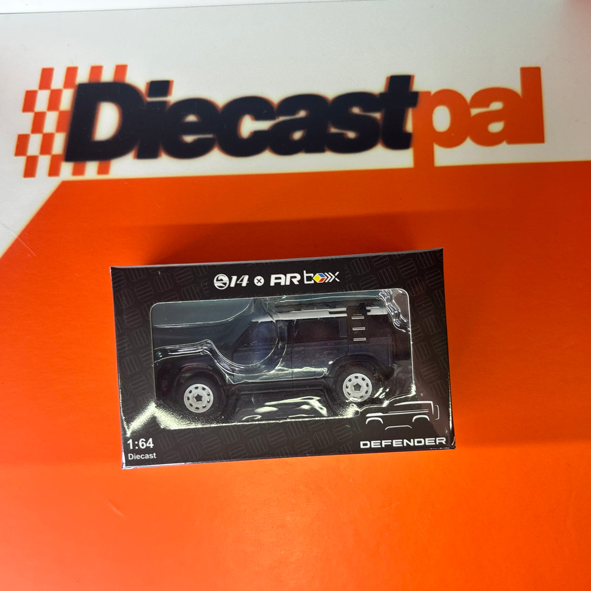 AR Box Land Rover Defender 110 Tasman Blue 1/64