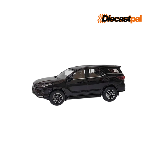 Para64 Toyota Fortuner RHD Attitude Black 1/64
