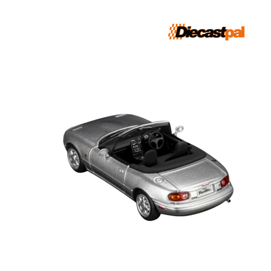 Motor Helix Mazda MX-5 EUNOS Roadster (NA) RHD Silver 1/64