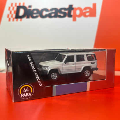 Para64 Toyota Prado Land Cruiser 76 French Vanilla 1/64