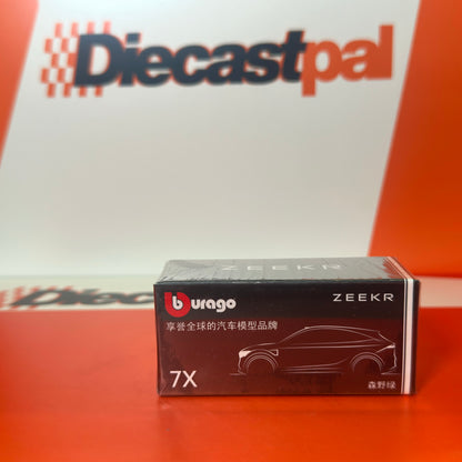 Bburago ZEEKR 7X Green 1/64