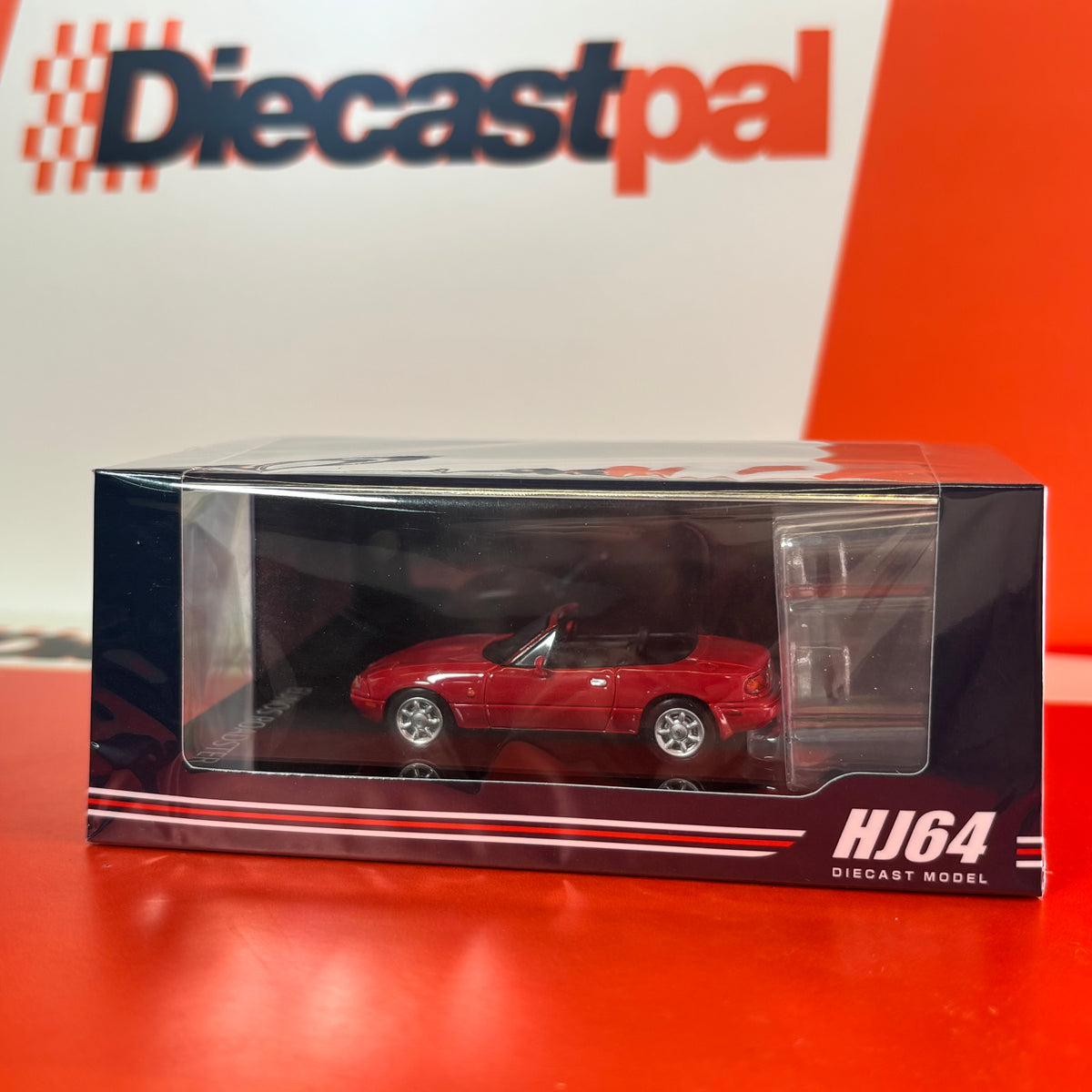 Hobby Japan Mazda MX-5 NA with Tonneau Cover Classic Red 1/64