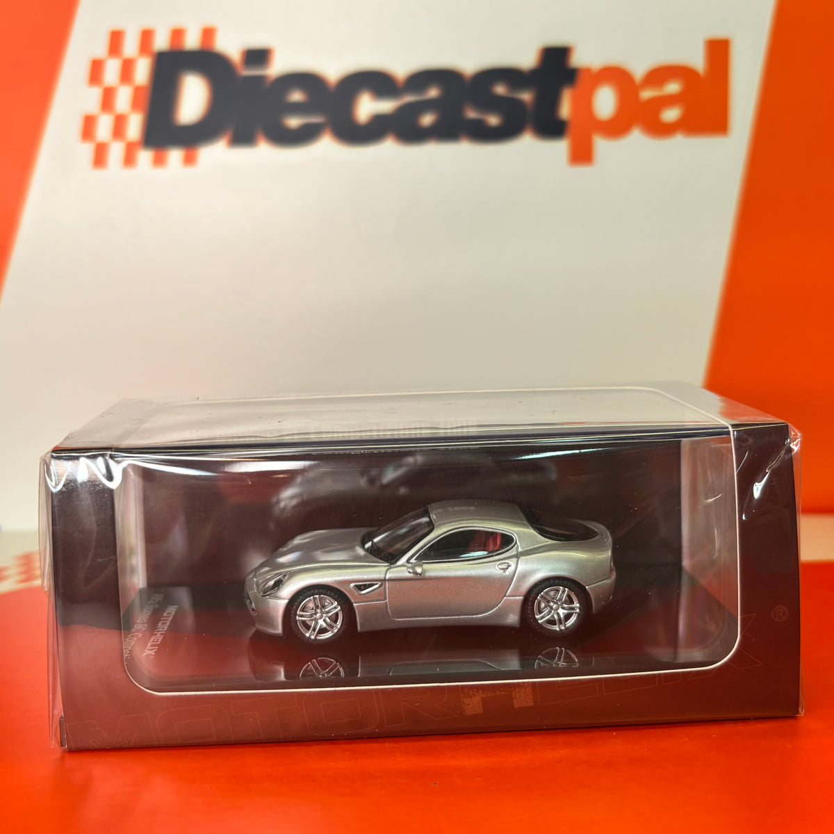 Motor Helix Alfa Romeo 8C Competizione Grey 1/64