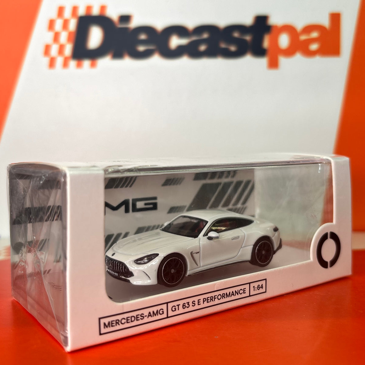 Kilo Mercedes AMG GT 63 S E Performance White 1/64