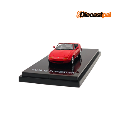 Hobby Japan Mazda MX-5 NA with Tonneau Cover Classic Red 1/64
