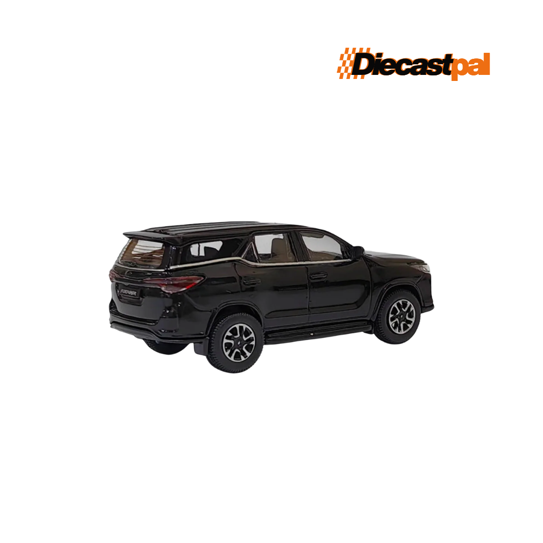 Para64 Toyota Fortuner RHD Attitude Black 1/64
