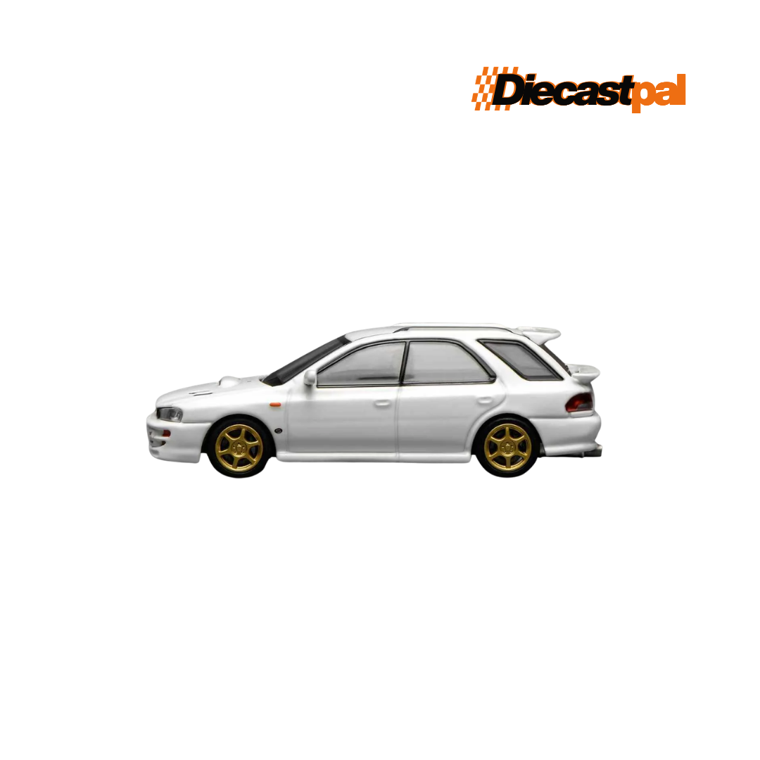 Motor Helix Subaru Impreza Wagon WRX STI GF8 White 1/64